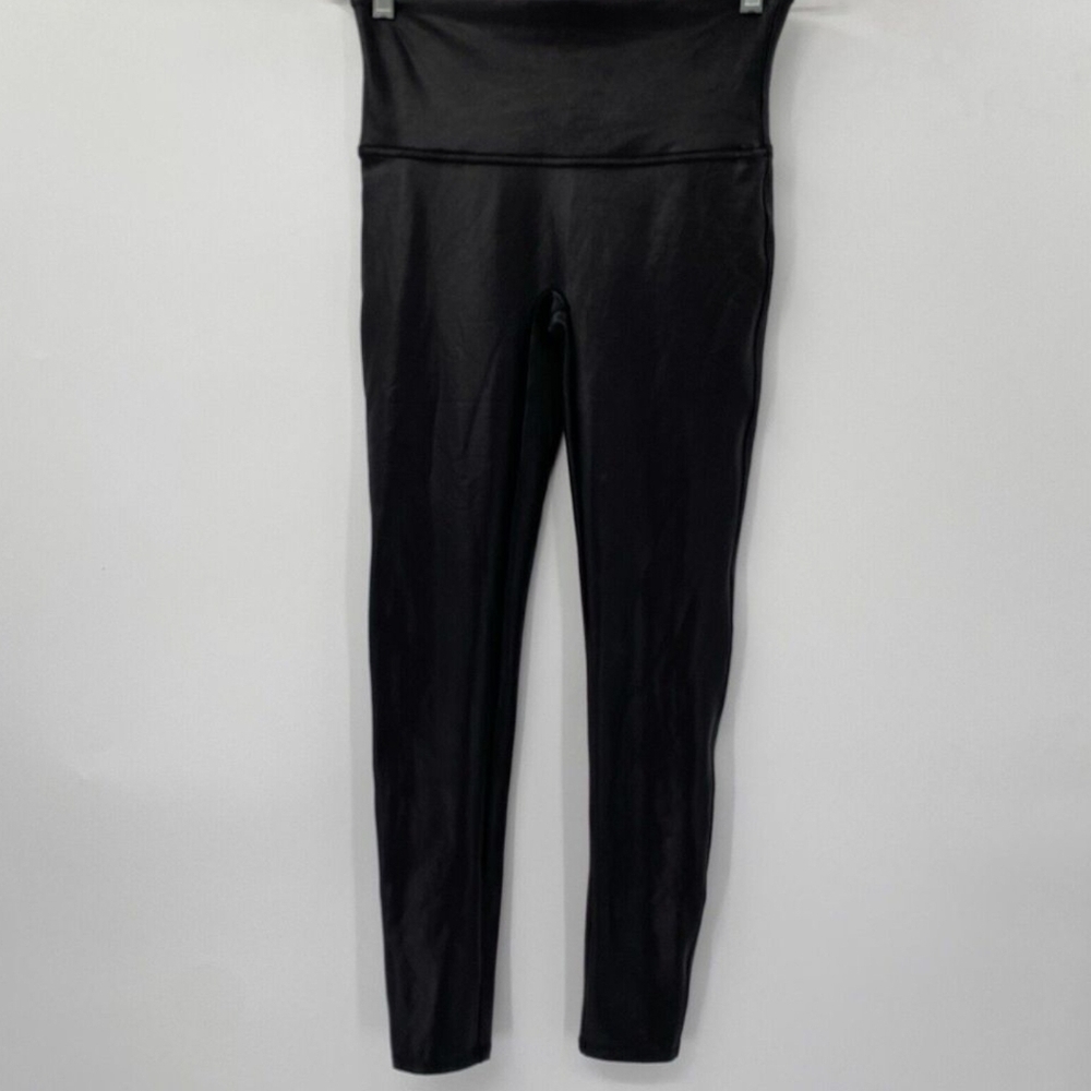 SPANX Black faux leather ankle length Leggings, large